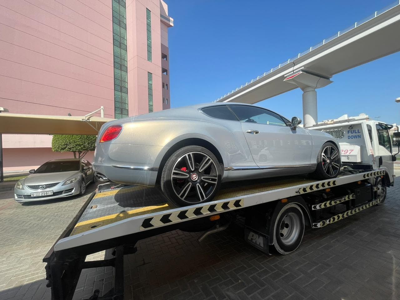 Towing and recovery work 8