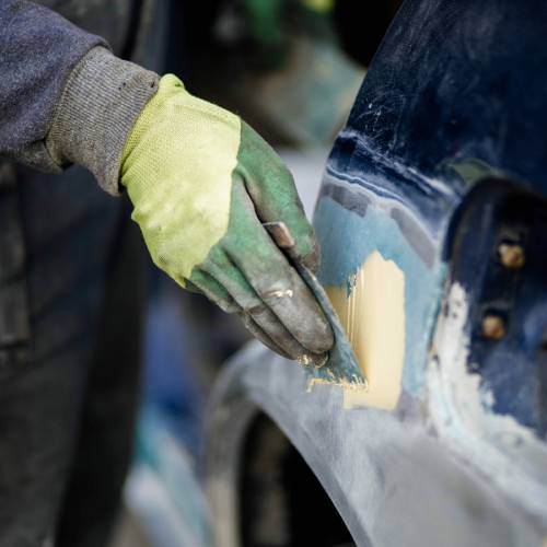 types-of-body-fillers-for-cars-what-you-need-to-know-938894