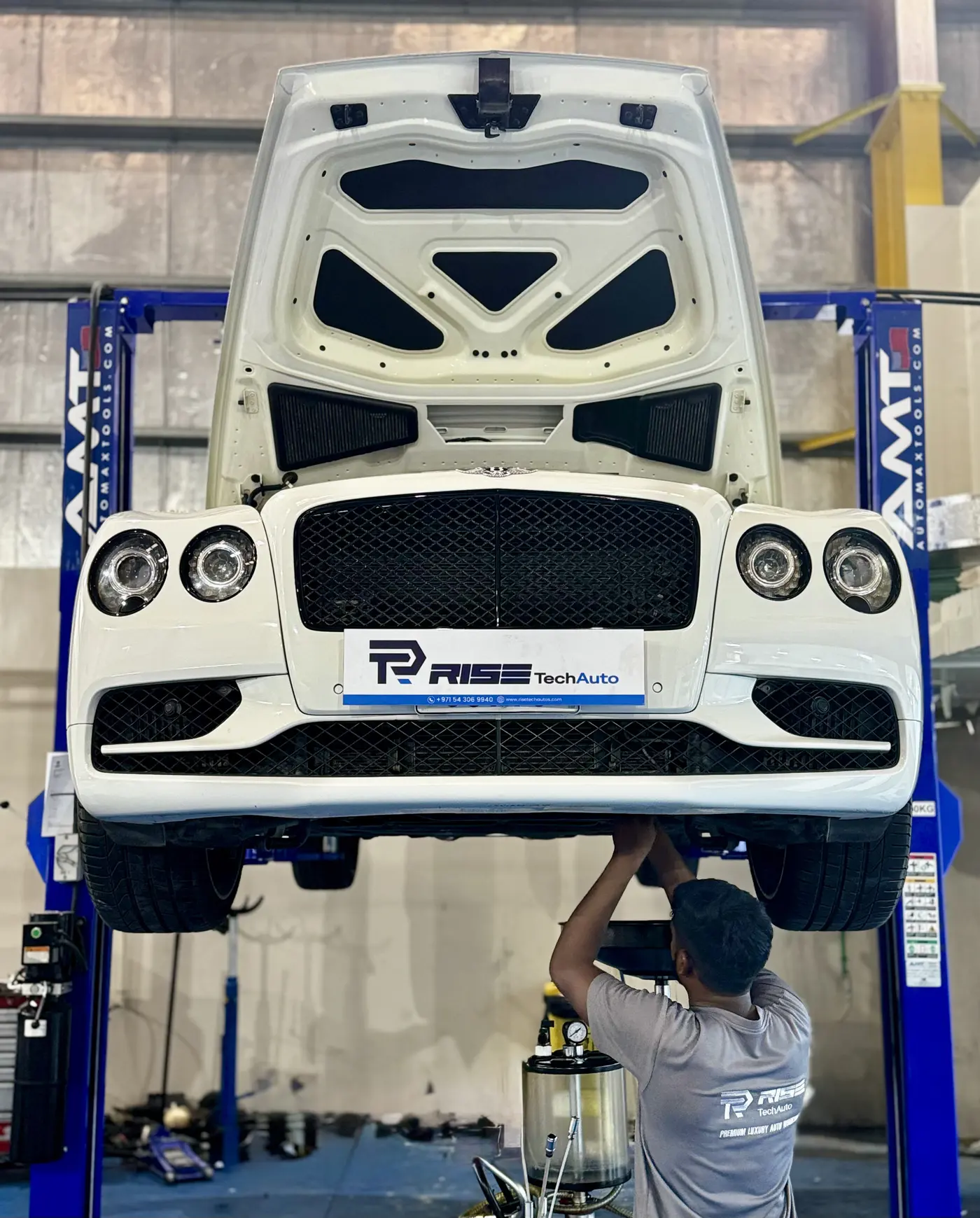 Car Services in Dubai 60 Minor Car Service in Dubai